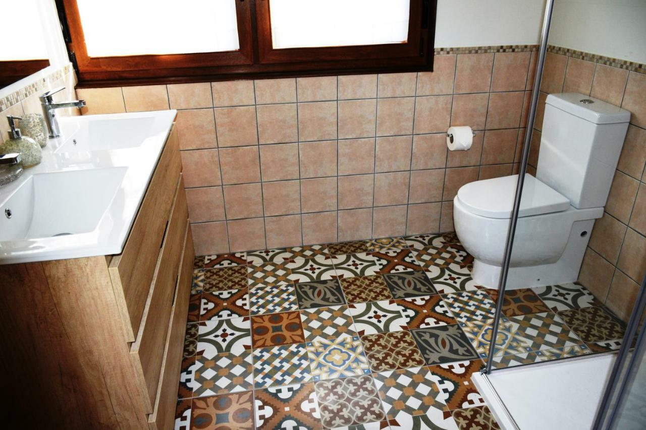 Appartement O Mencer Do Camino à Cee Extérieur photo